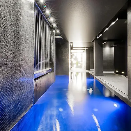 M Hotel-3